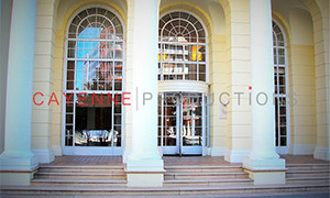 Locations City Classic, Cullinan Hotel, Cape Town, South Africa. Cayenne Productions.